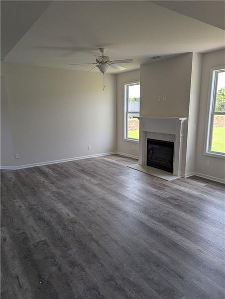 Spacious, unfurnished interior of a new home in , Auburn (Image 12).