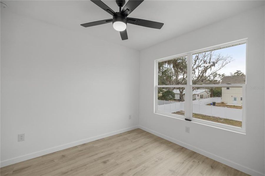 Spacious, unfurnished interior of a new home in , Williston (Image 23).