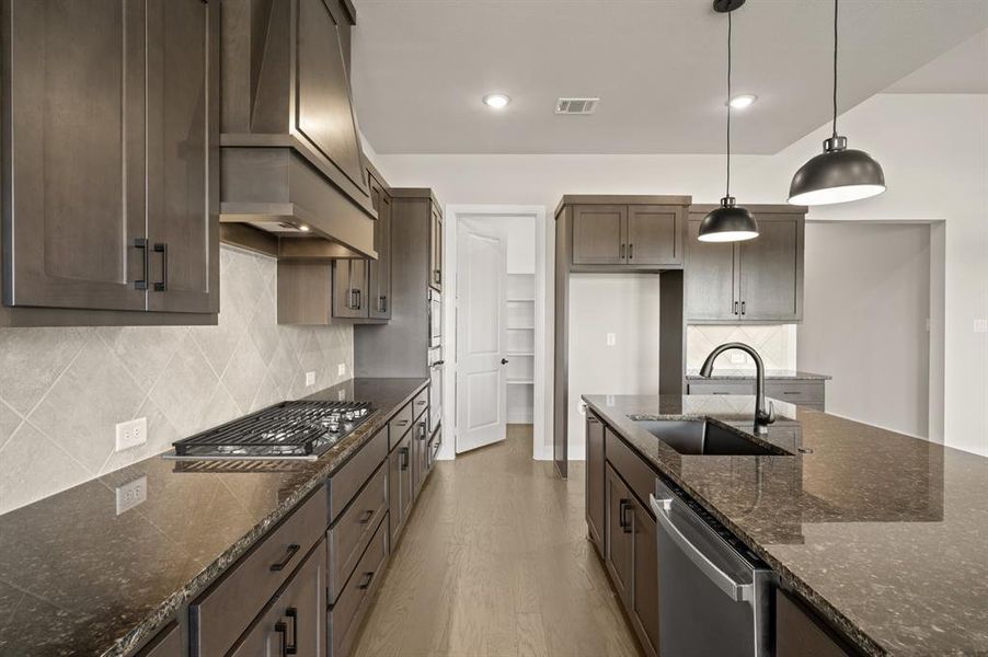 17224 Musial- Kitchen-3