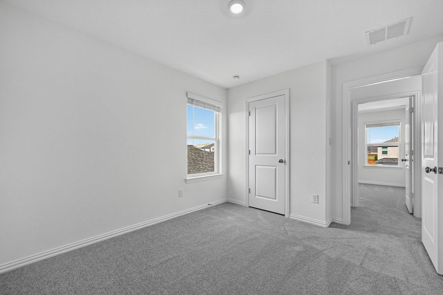 Spacious, unfurnished interior of a new home in Parks at Foster Crossing, Anna (Image 22). Spacious, unfurnished interior of a new home in Parks at Foster Crossing, Anna (Image 22).