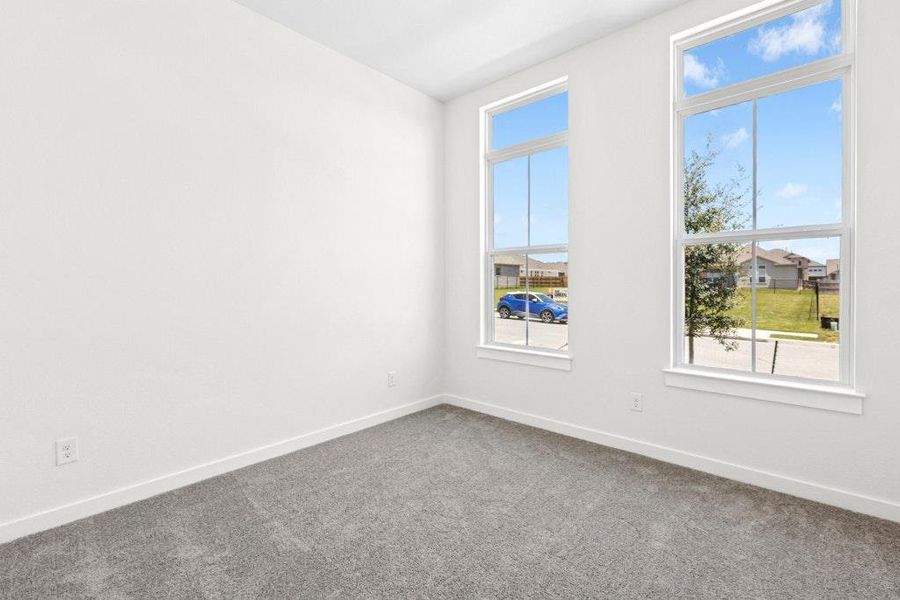 Spacious, unfurnished interior of a new home in University Heights, Round Rock (Image 27).
