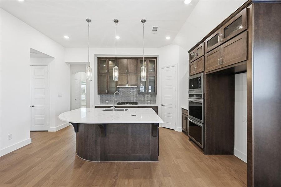 Furnished interior view inside a new home in Sandbrock Ranch, Aubrey (Image 5). Furnished interior view inside a new home in Sandbrock Ranch, Aubrey (Image 5).