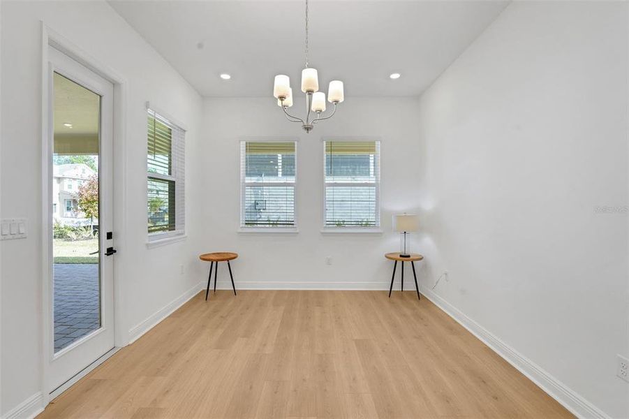 Spacious, unfurnished interior of a new home in Palms at Windermere, Windermere (Image 36).