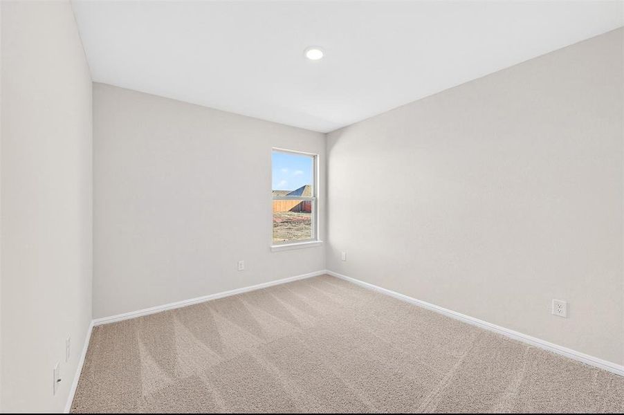 Spacious, unfurnished interior of a new home in Verandah, Royse City (Image 28).