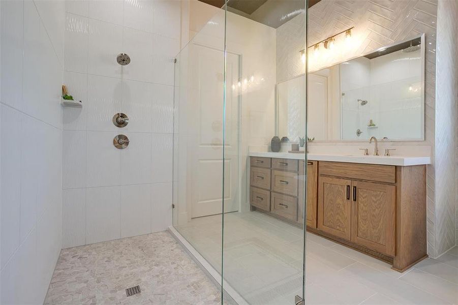 Furnished interior view inside a new home in Aledo Heights, Aledo (Image 28). Furnished interior view inside a new home in Aledo Heights, Aledo (Image 28).