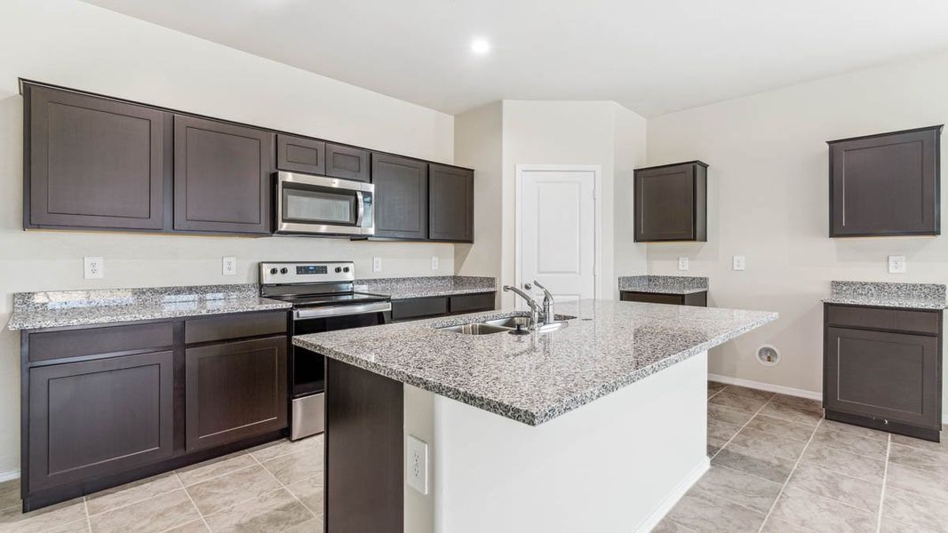 Furnished interior view inside a new home in Heartland Ranch, Coolidge (Image 6).
