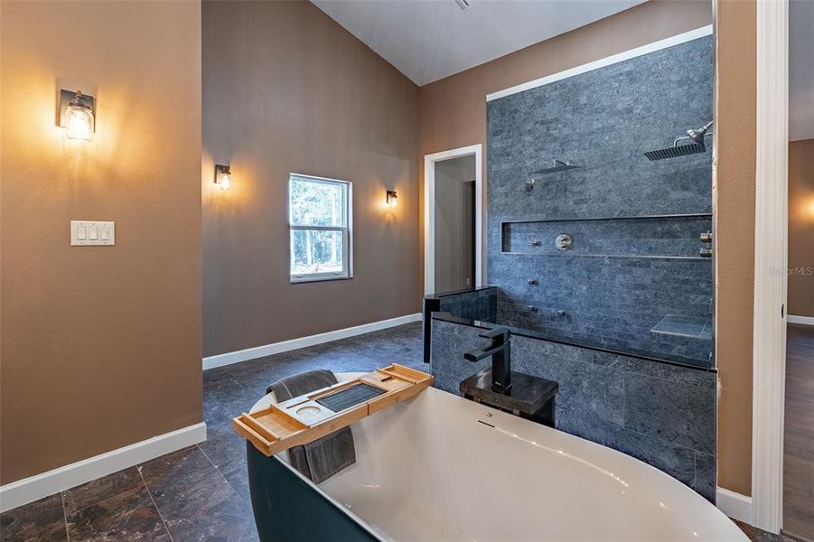 Furnished interior view inside a new home in , Spring Hill (Image 14).