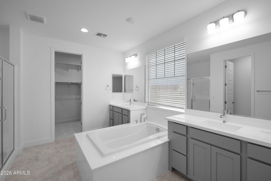 10158 W COLUMBUS Avenue - Ready Now!