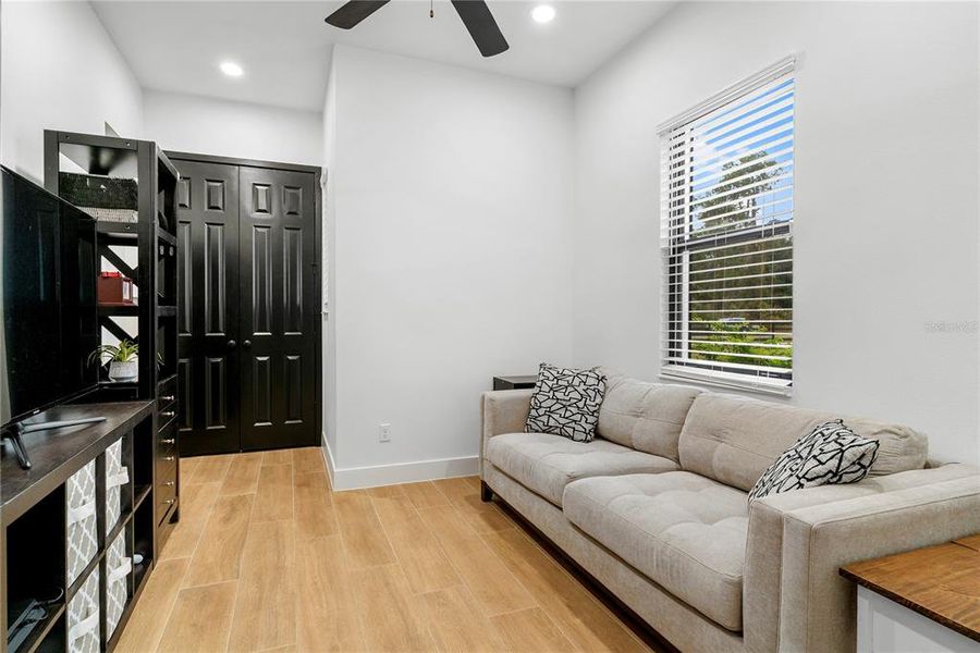 Furnished interior view inside a new home in , Tavares (Image 19).