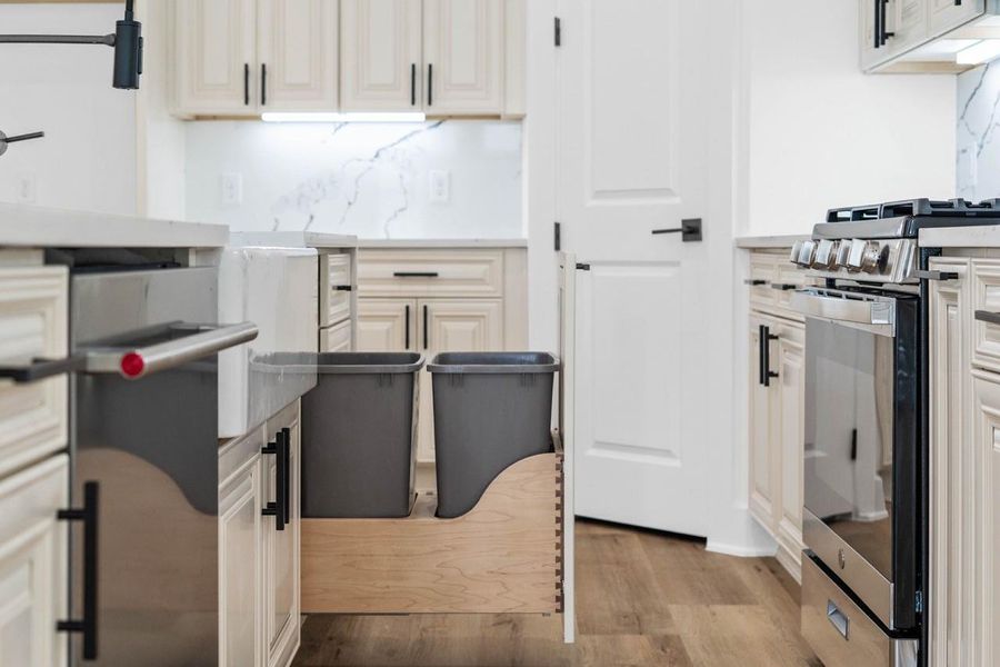 Hidden trashcans for the kitchen. Hidden trashcans for the kitchen.