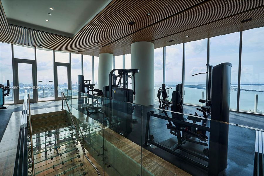 Community amenities in Aston Martin Residences, Miami (Image 25).