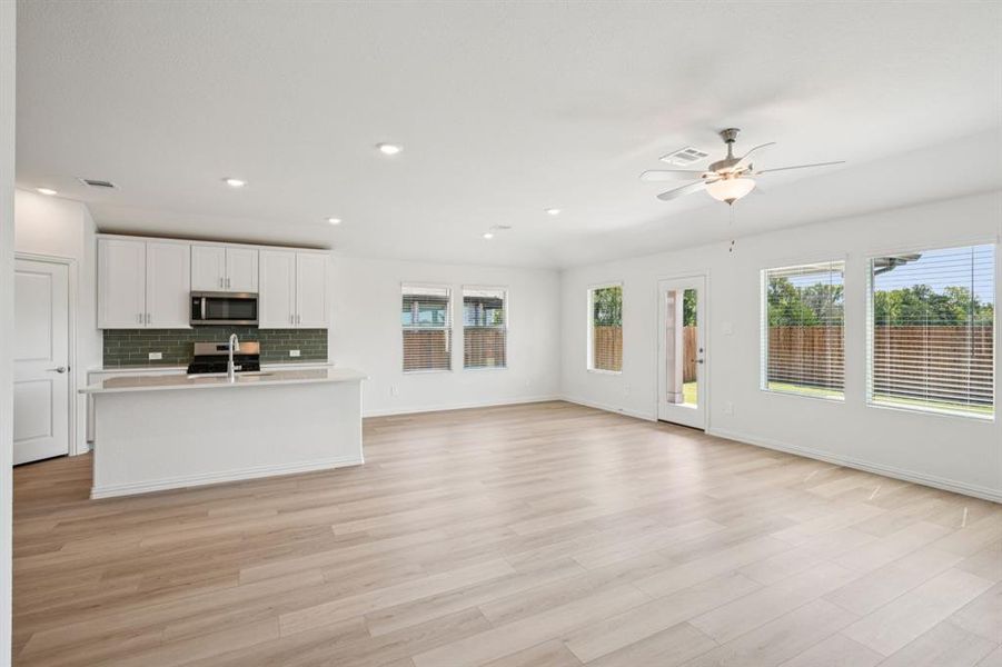 Photo is not of the actual home, but is an inspirational photo of builder’s model home and may depict options, furnishings, and/or decorator features that are not included.