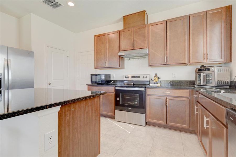 Furnished interior view inside a new home in , Clermont (Image 13). Furnished interior view inside a new home in , Clermont (Image 13).