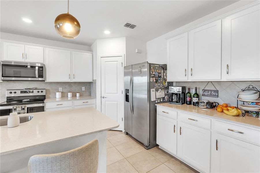Furnished interior view inside a new home in , Parrish (Image 44).