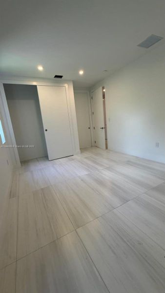 Image 28 of a home in .