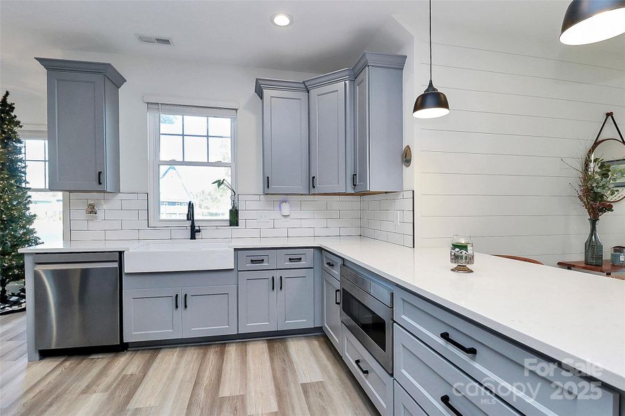 Kitchen window over your large Farmhouse sink! Kitchen window over your large Farmhouse sink!