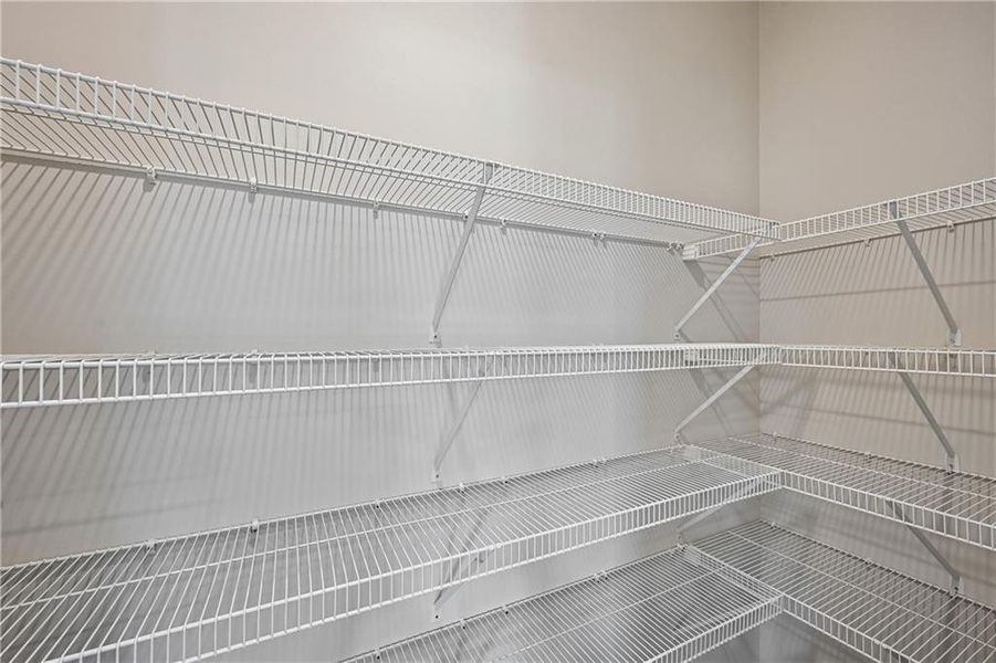 Spacious, unfurnished interior of a new home in Mallard’s Landing, Jefferson (Image 43).