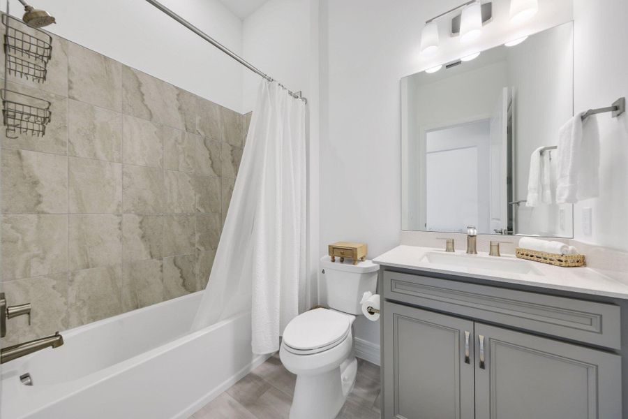 Bathroom 2 Bathroom 2