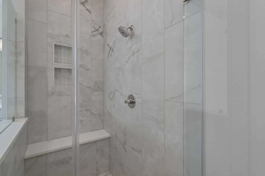 Representative interior finishes for a home built from the Waterford by Chesmar Homes in Meridiana 60's, Manvel (Image 20).
