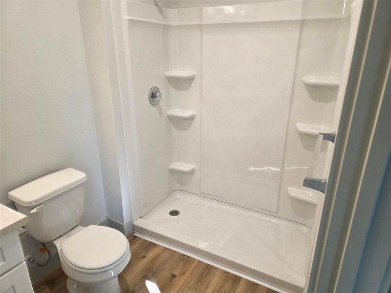 Primary Bath (ADA) Accessible