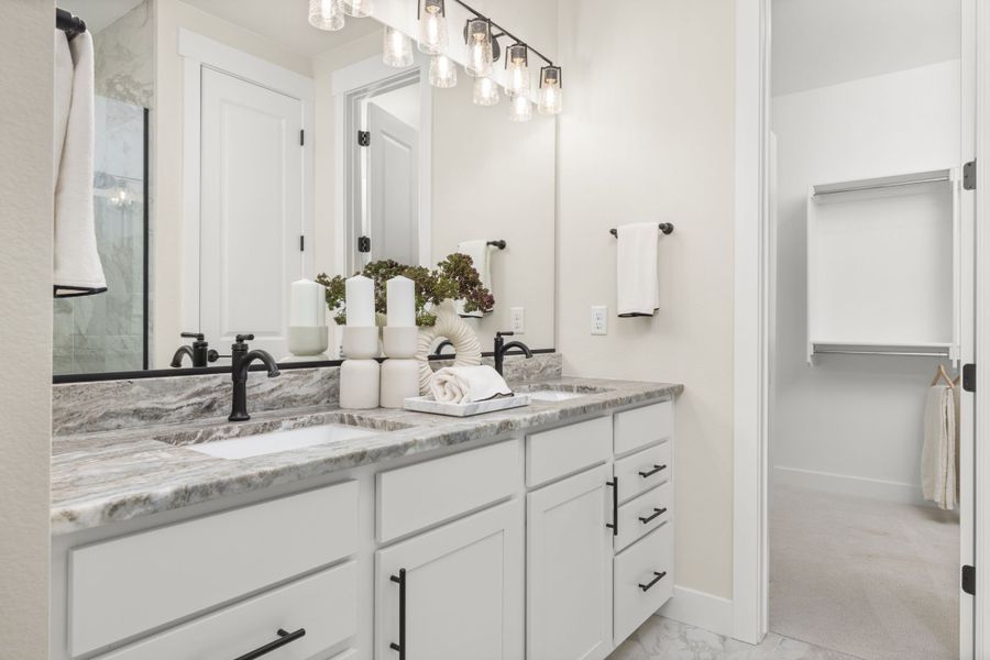 Plan C411 Main Bathroom Representative Photo