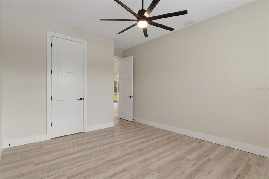 Spacious, unfurnished interior of a new home in , Beverly Hills (Image 50). Spacious, unfurnished interior of a new home in , Beverly Hills (Image 50).