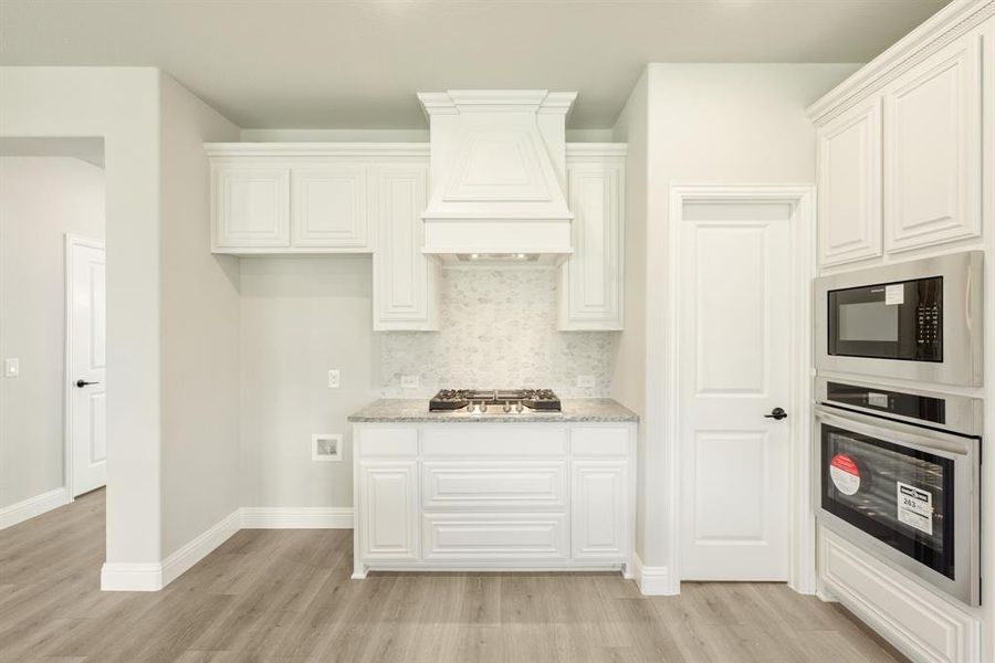 Furnished interior view inside a new home in Maplewood, Glenn Heights (Image 25). Furnished interior view inside a new home in Maplewood, Glenn Heights (Image 25).