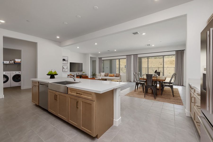 Representative furnished interior of a home built from the Ponderosa by William Ryan Homes in Silver Cross, San Tan Valley (Image 9).