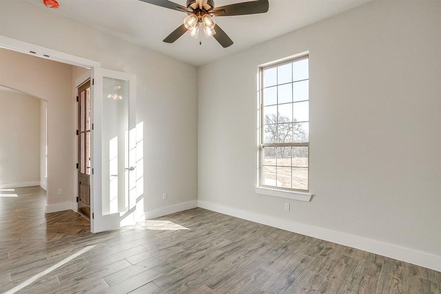 Spacious, unfurnished interior of a new home in , Springtown (Image 17).
