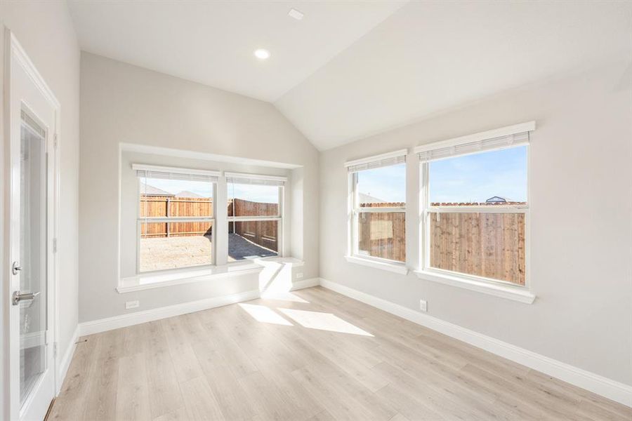 Spacious, unfurnished interior of a new home in Georgetown at Kings Fort, Kaufman (Image 18).