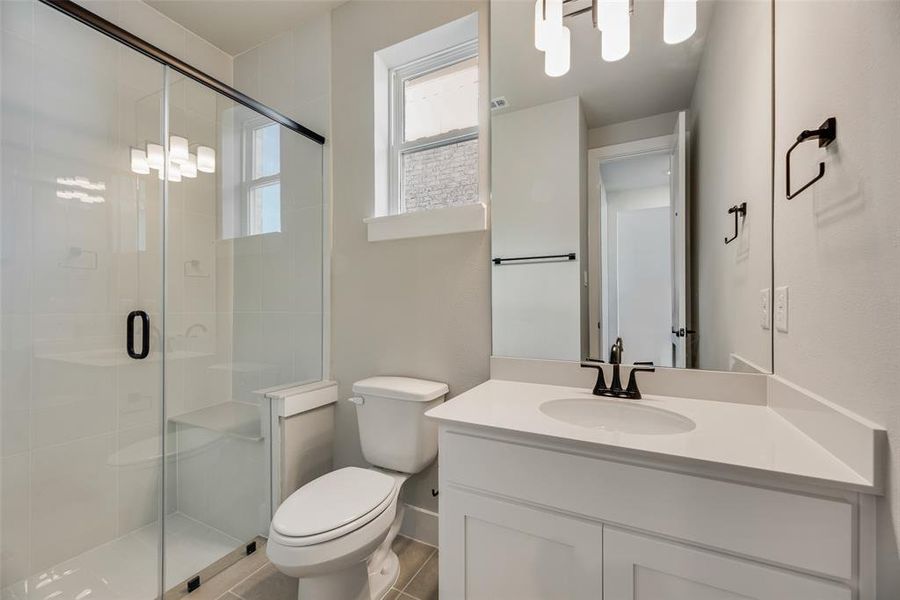 Furnished interior view inside a new home in Providence Cove, McKinney (Image 12). Furnished interior view inside a new home in Providence Cove, McKinney (Image 12).