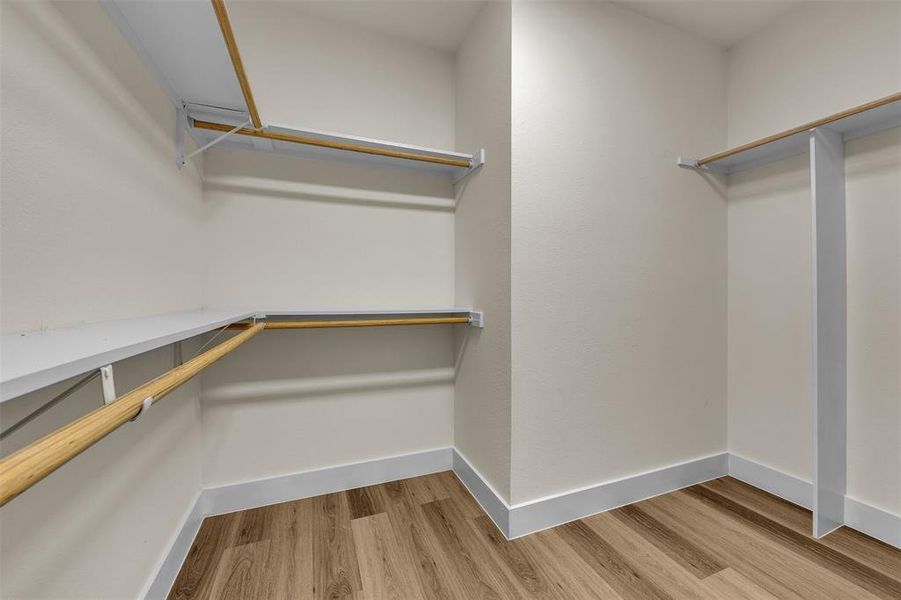 Spacious, unfurnished interior of a new home in , Fort Worth (Image 26).