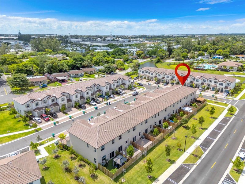 Image 28 of a home in .