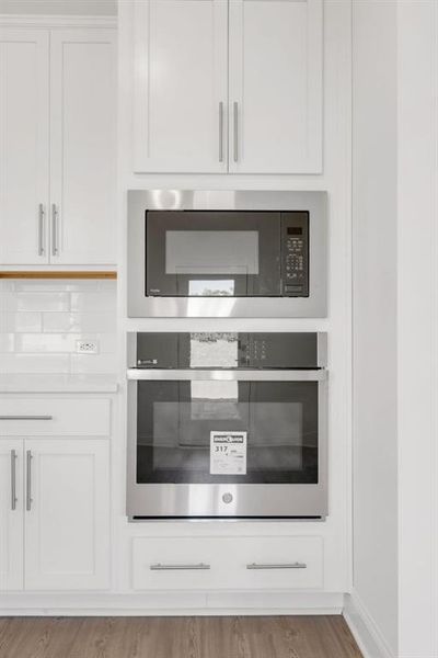 Close-up of interior finishes inside a home in Pickens Bluff, Hiram (Image 9).