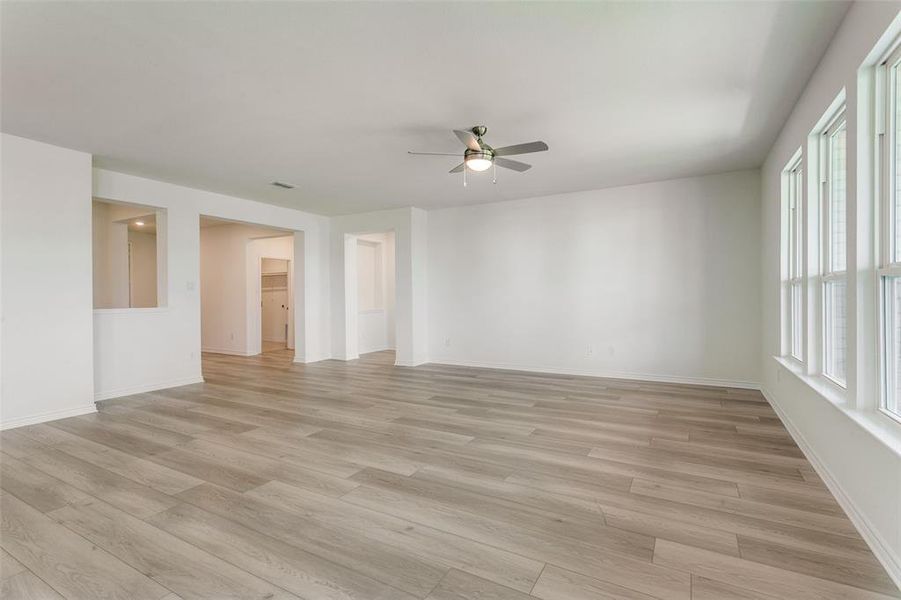 Spacious, unfurnished interior of a new home in The Preserve Estates, Justin (Image 17).