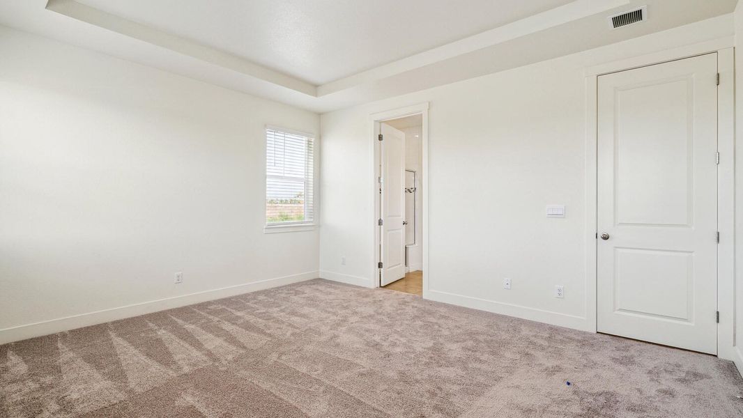 Spacious, unfurnished interior of a new home in Vantage, Berthoud (Image 18). Spacious, unfurnished interior of a new home in Vantage, Berthoud (Image 18).