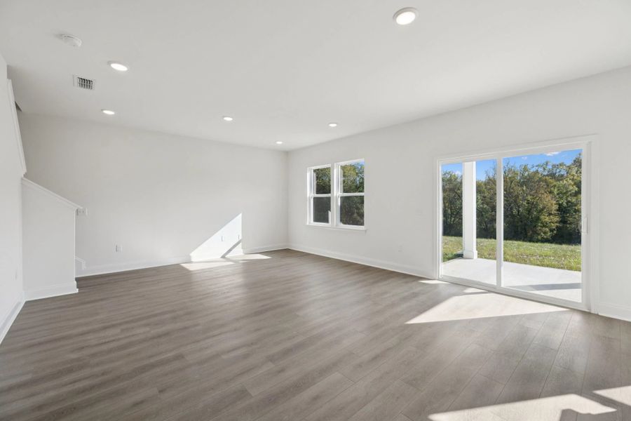 Spacious, unfurnished interior of a new home in Ascent at Arbor Ridge, La Vergne (Image 23).