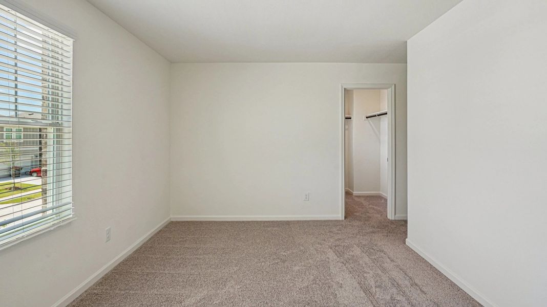 Representative unfurnished interior of a home built from the Pioneer by Starlight Homes in Avalon Ridge, Cut and Shoot (Image 22).
