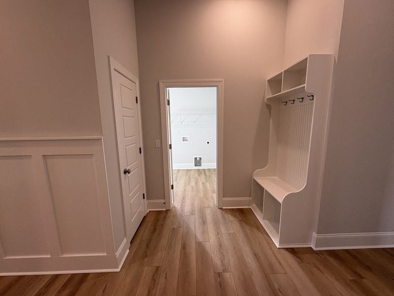 Spacious, unfurnished interior of a new home in Riverside Cove, Wilmington (Image 29).