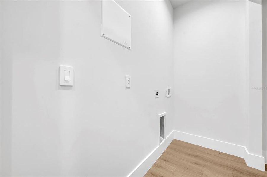 Spacious, unfurnished interior of a new home in , Winter Park (Image 45). Spacious, unfurnished interior of a new home in , Winter Park (Image 45).