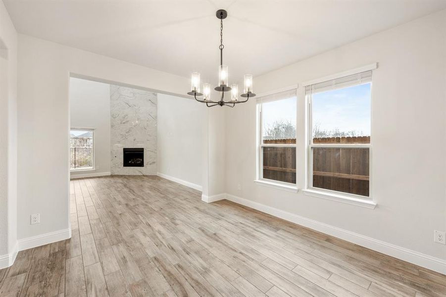 Spacious, unfurnished interior of a new home in Sonoma Verde, McLendon-Chisholm (Image 25).