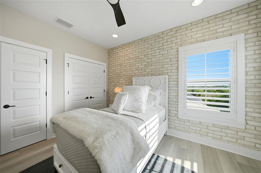 Furnished interior view inside a new home in , Venice (Image 34).