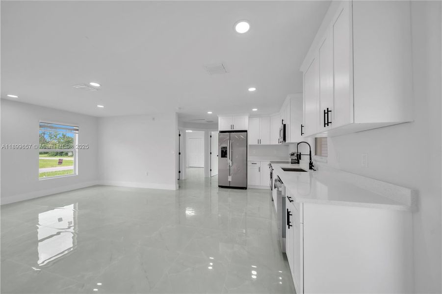Furnished interior view inside a new home in , Lehigh Acres (Image 4).