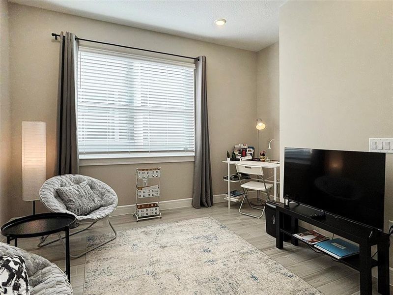Furnished interior view inside a new home in Del Webb Oasis, Winter Garden (Image 7).