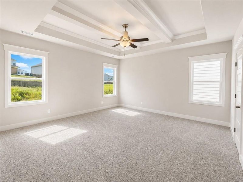 Spacious, unfurnished interior of a new home in Ponderosa Farms Estates, Gainesville (Image 15).