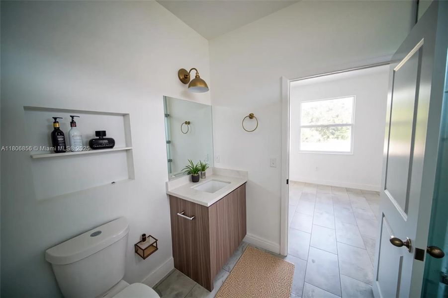 Furnished interior view inside a new home in , Labelle (Image 11).