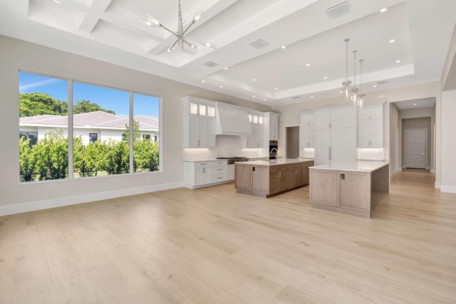 Spacious, unfurnished interior of a new home in , Palm Beach Gardens (Image 49).