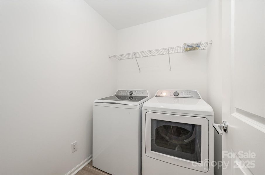 Image 39 of a home in Parkside Crossing.