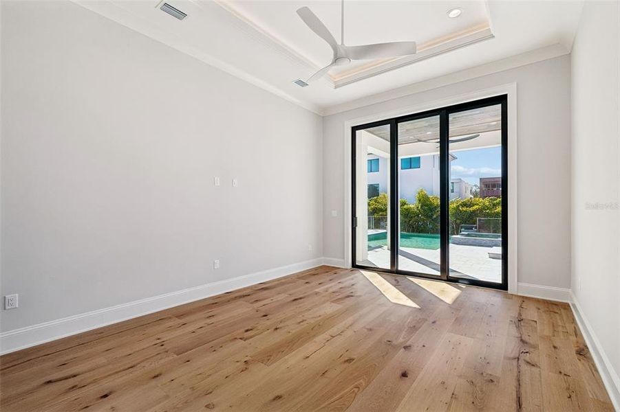 Spacious, unfurnished interior of a new home in , Tampa (Image 63).