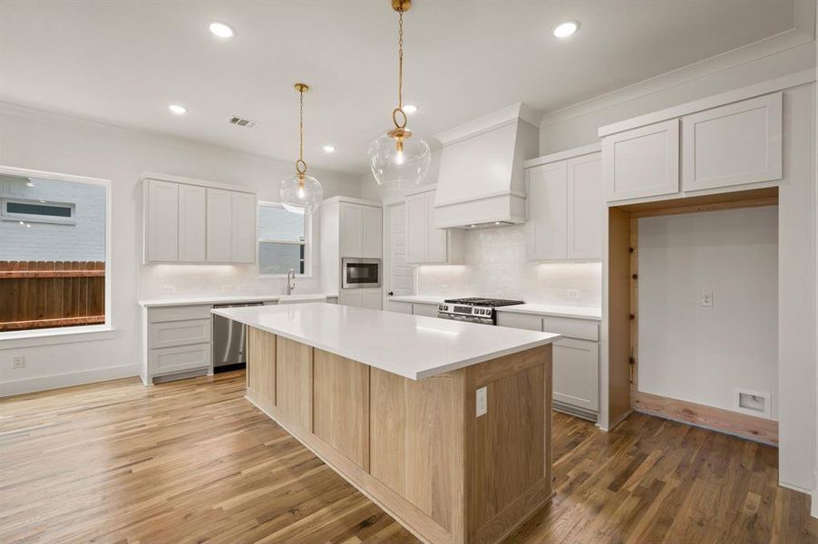 Furnished interior view inside a new home in Parks of Aledo, Aledo (Image 3).